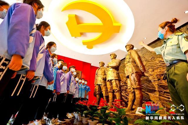 竞技游戏